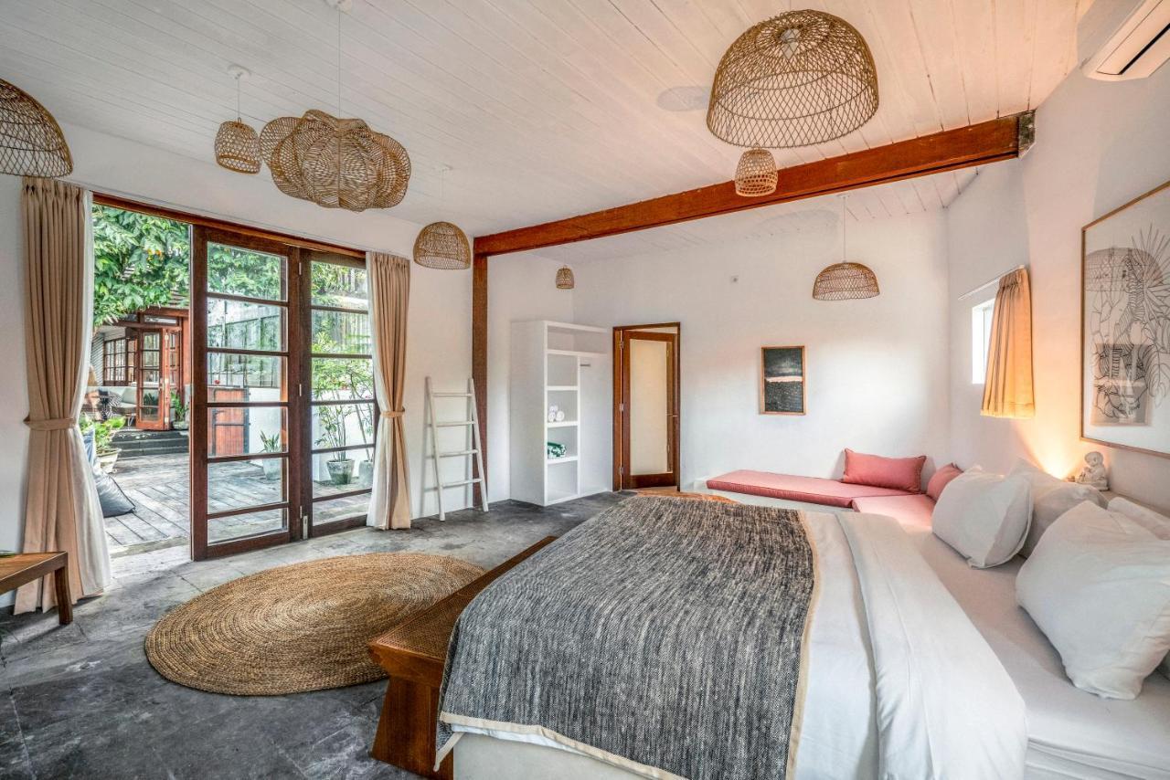 Batu Belig Living Managed By Cpm Bali Apartment Seminyak  Ngoại thất bức ảnh